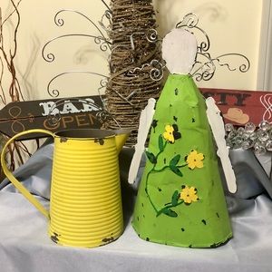 Rustic Home Farmhouse Watering Can & Handmade Girl